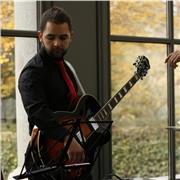 Clases de guitarra eléctrica, armonía, contrapunto y análisis